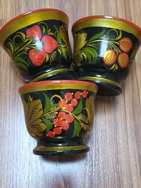 Khokhloma Hand-Painted Decorative Tea Cups - Black, Gold & Red Floral (Set of 3)